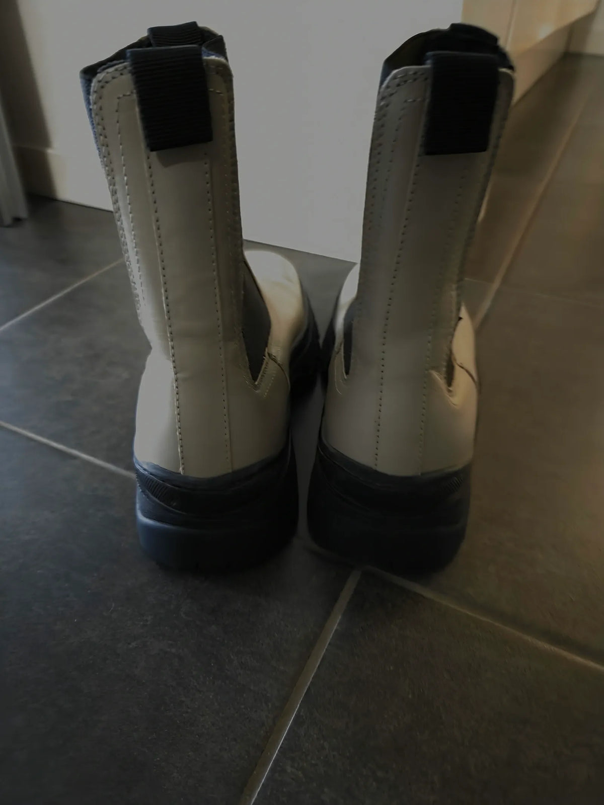 Arket Chunky Leather-skinnboots