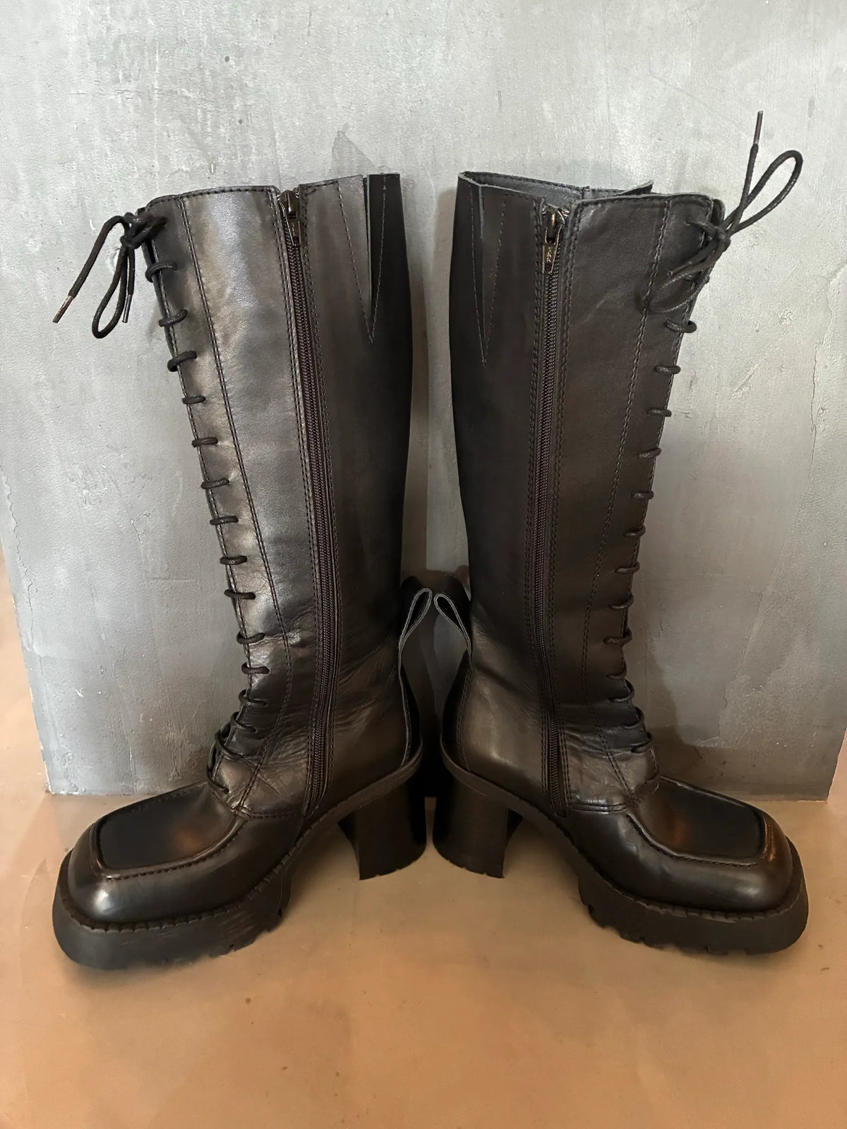 Miista-skinnboots