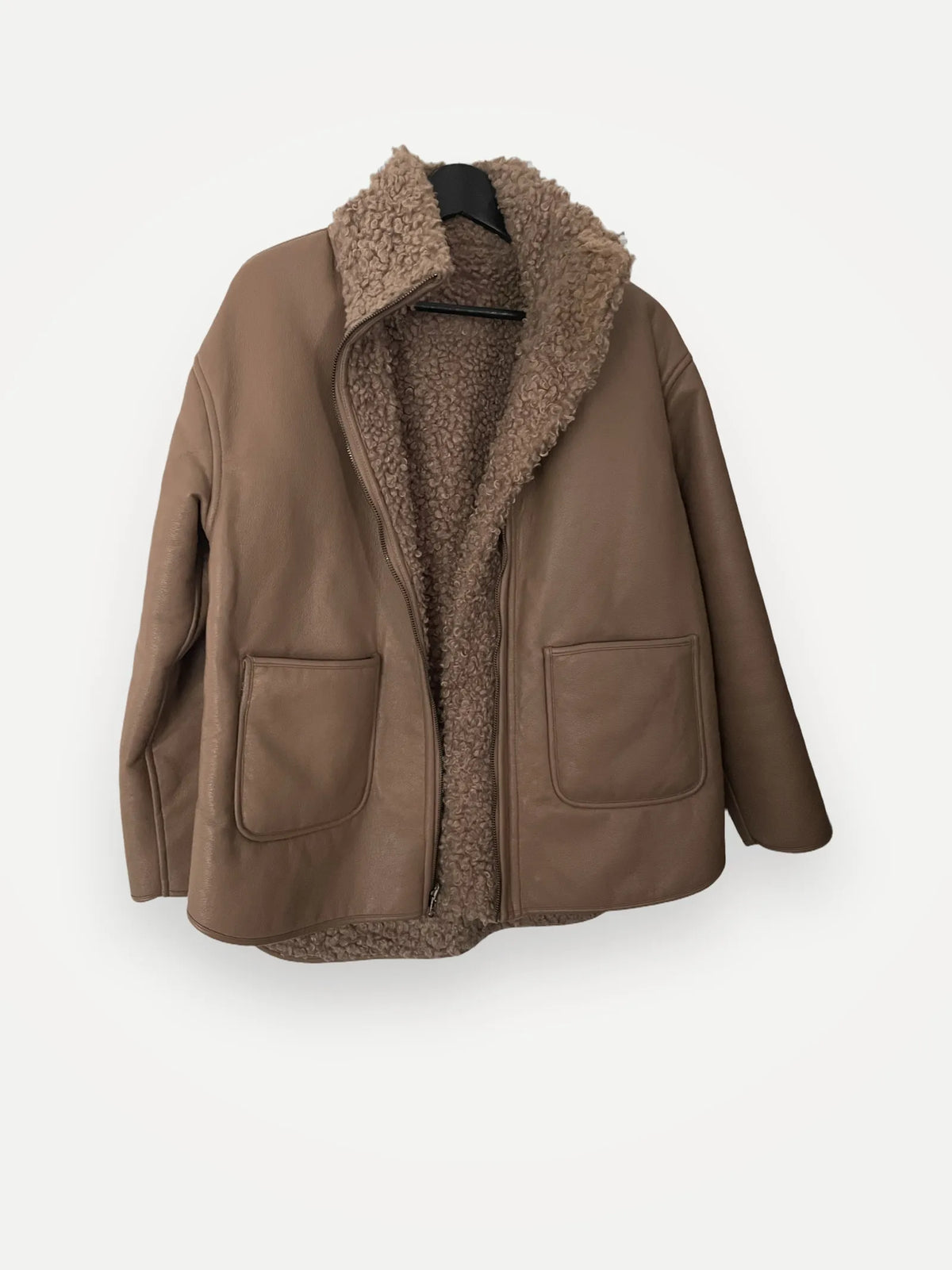 By Malina Iris Faux Fur - Fuskpäls, Vändbar Design Jacket