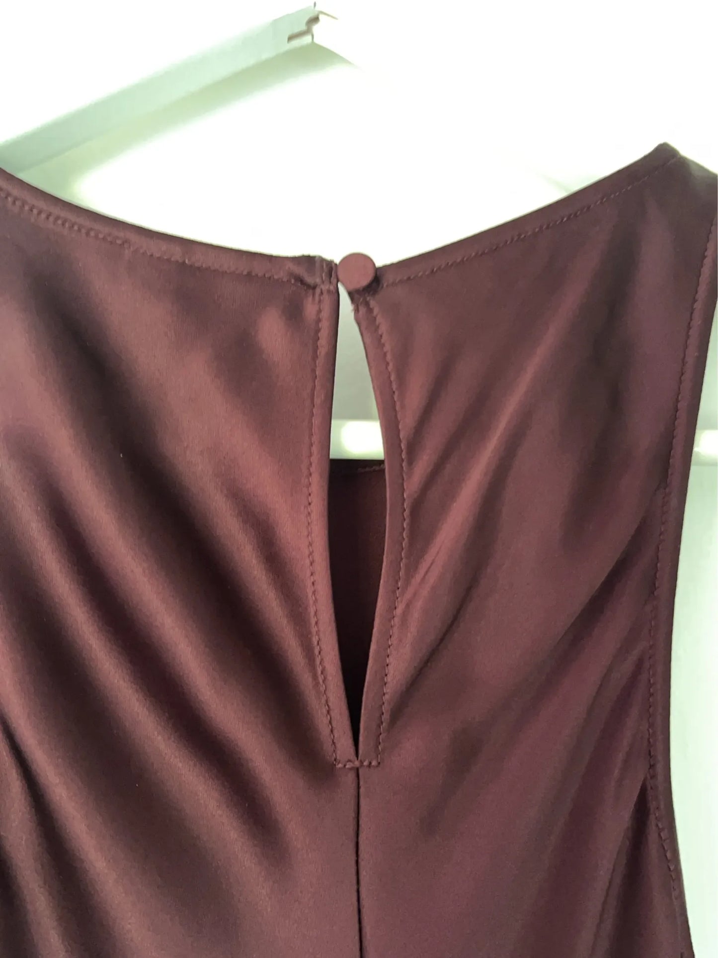 & Other Stories Ärmlös Midiklänning I Satin Dress