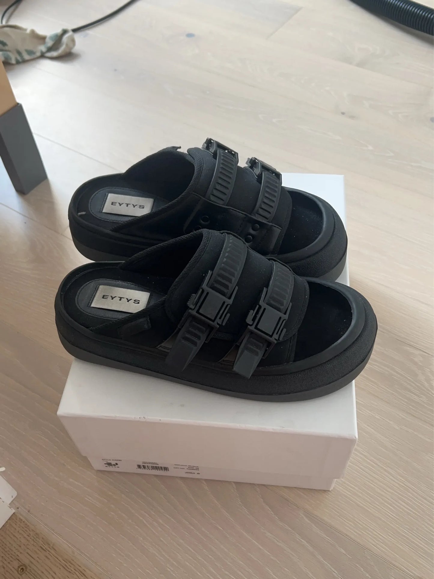 Eytys Capri Neoprene Black-sandaler