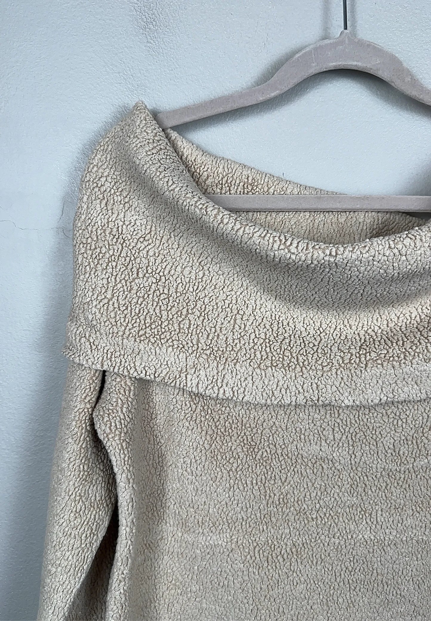 Filippa K Texture Jersey Off Shoulder-tröja