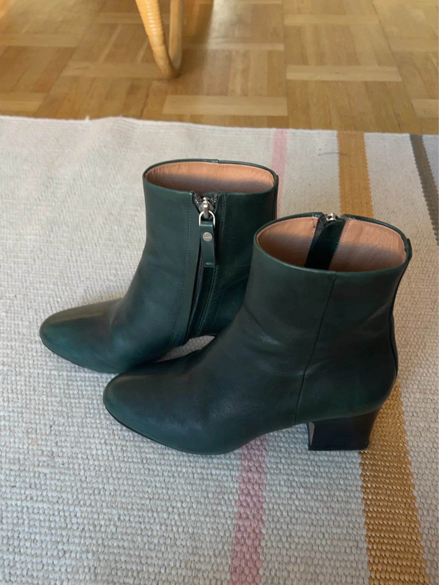 Arket-skinnboots