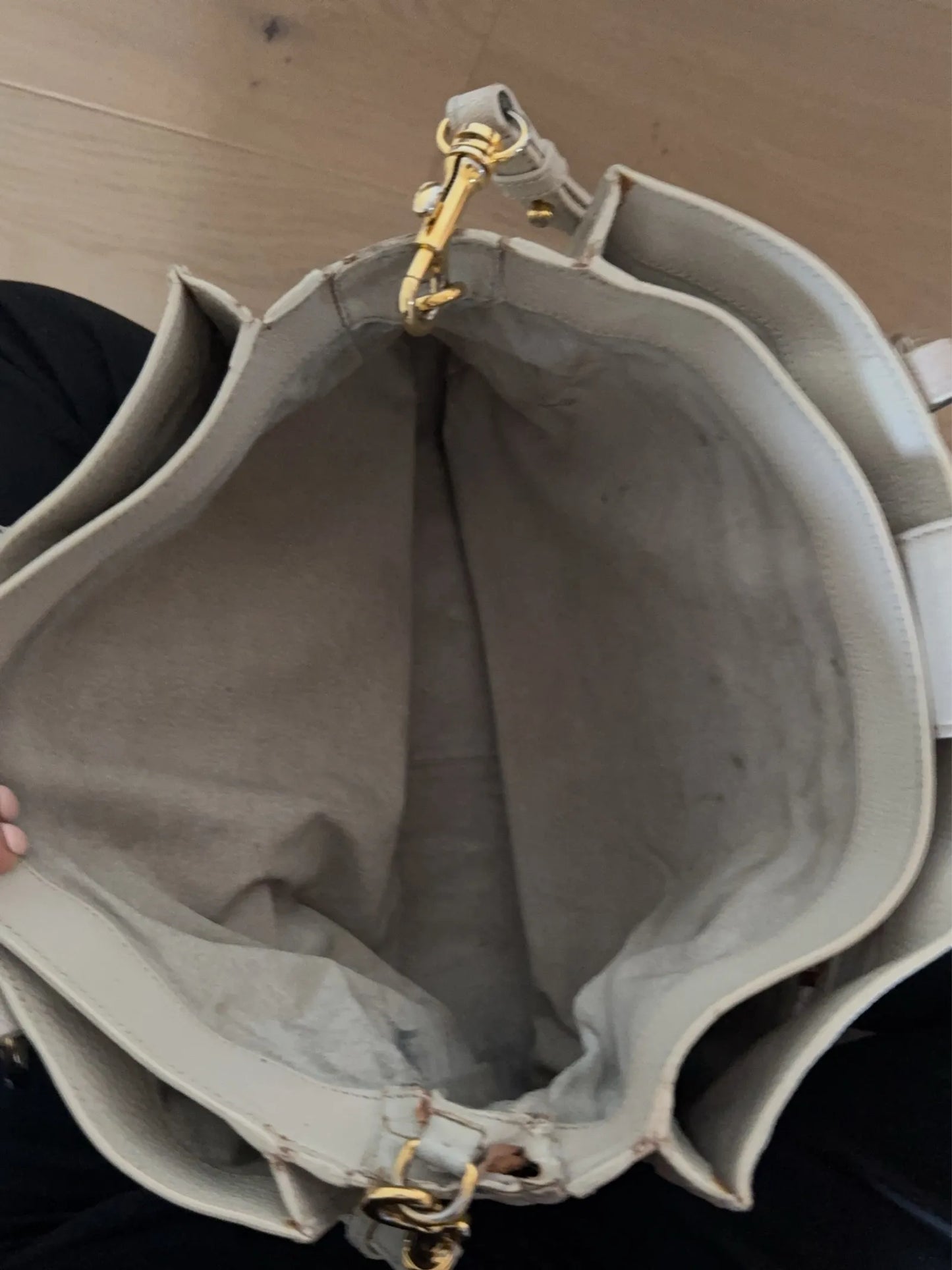 Miu Miu Tote-skinnhandväska
