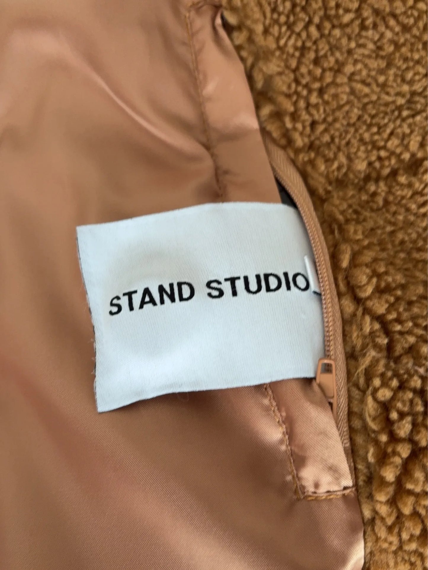 Stand Studio Camille Cocoon-kappa