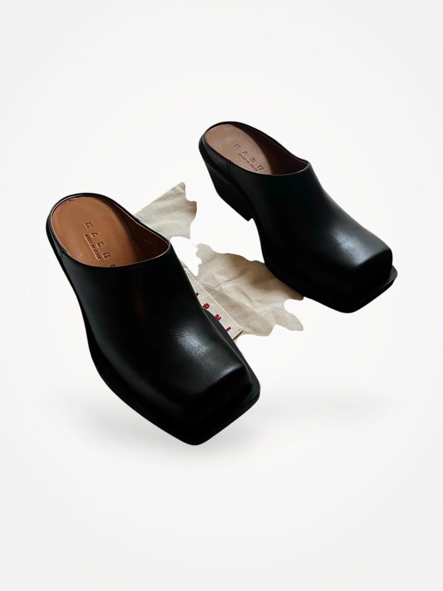 Marni-skinnklackar NWT