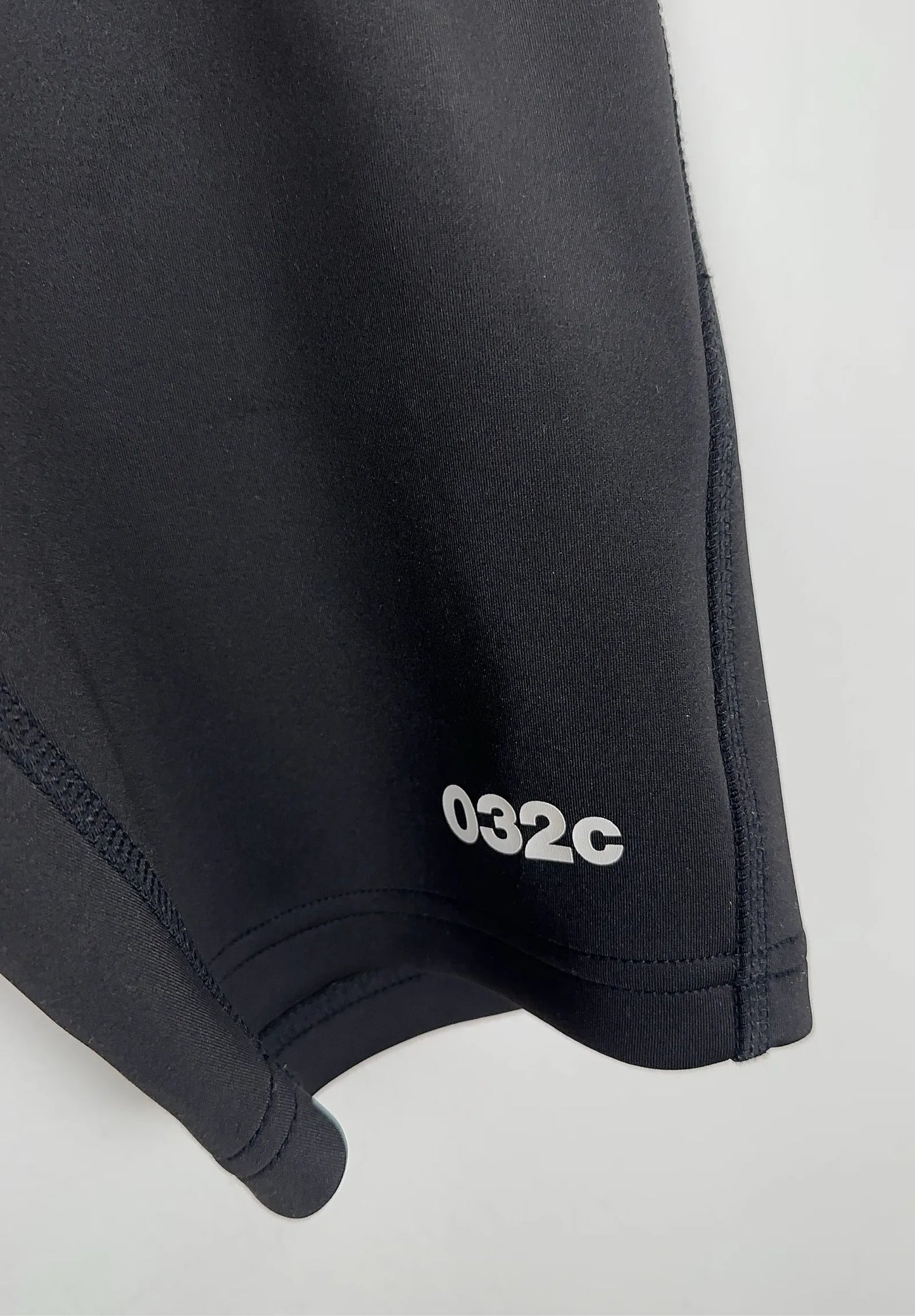032C Shorts