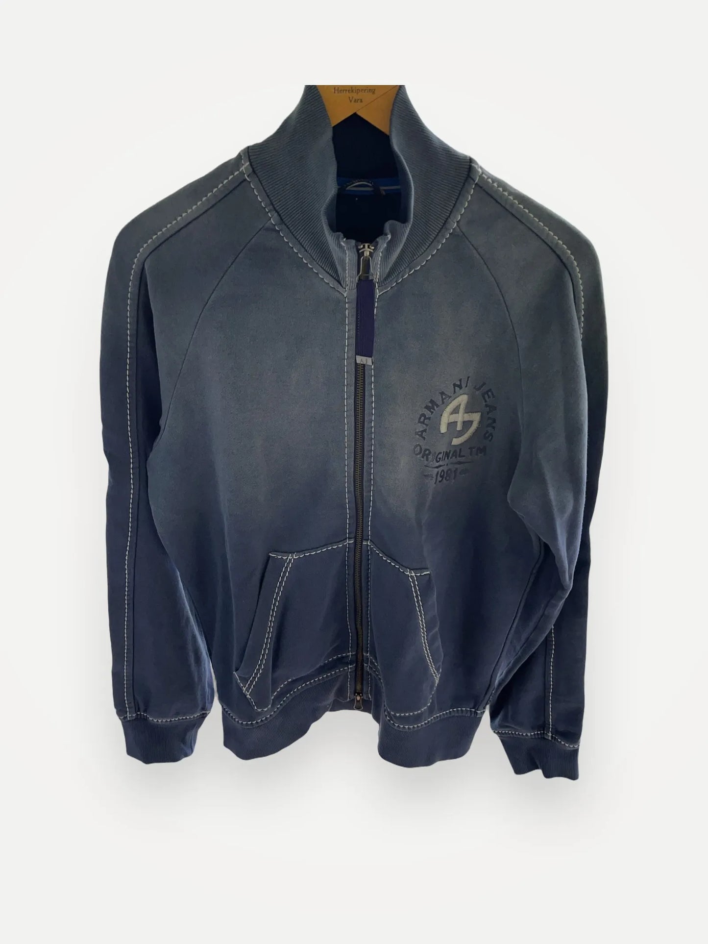 Armani-hoodie