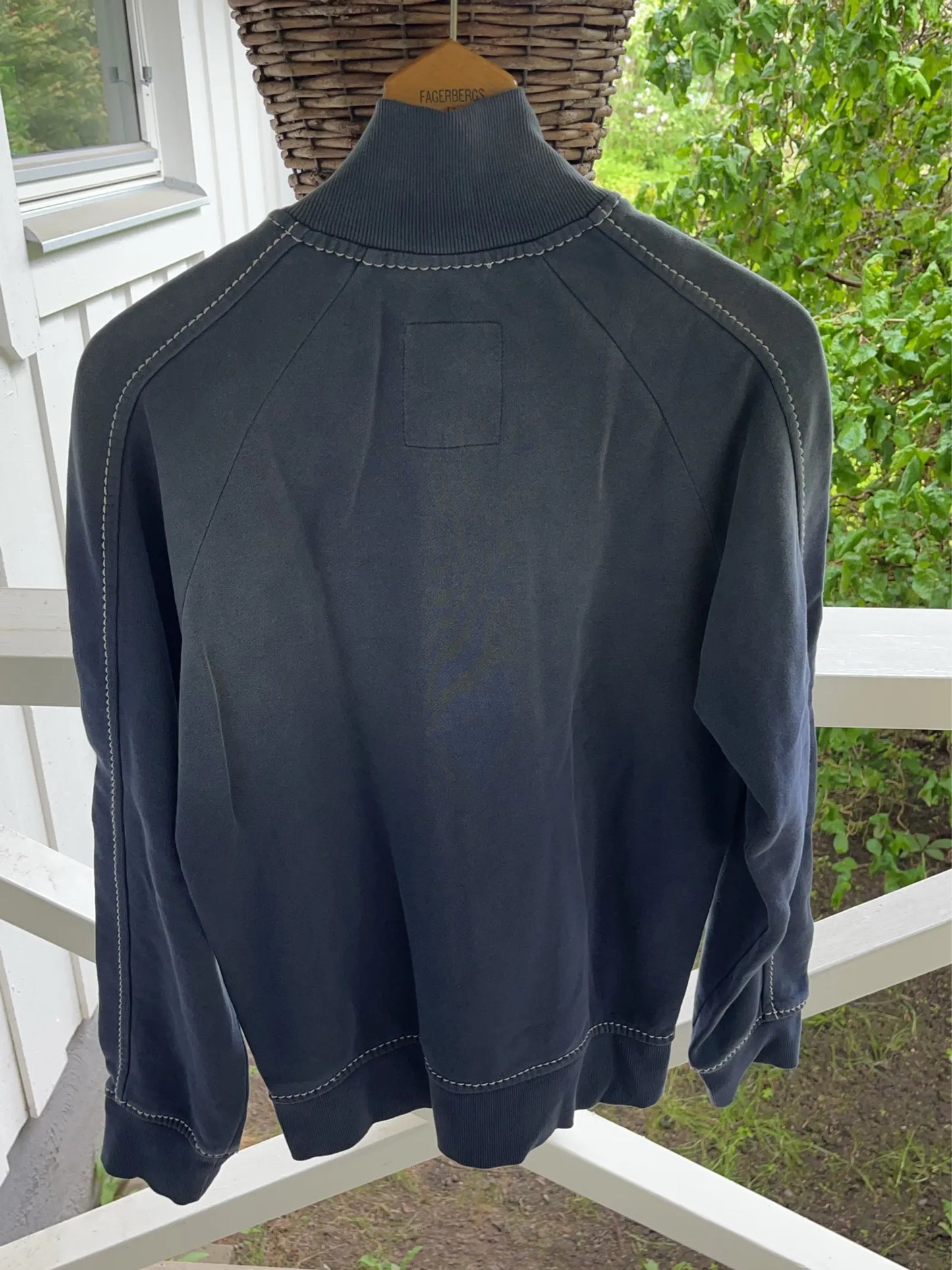 Armani-hoodie