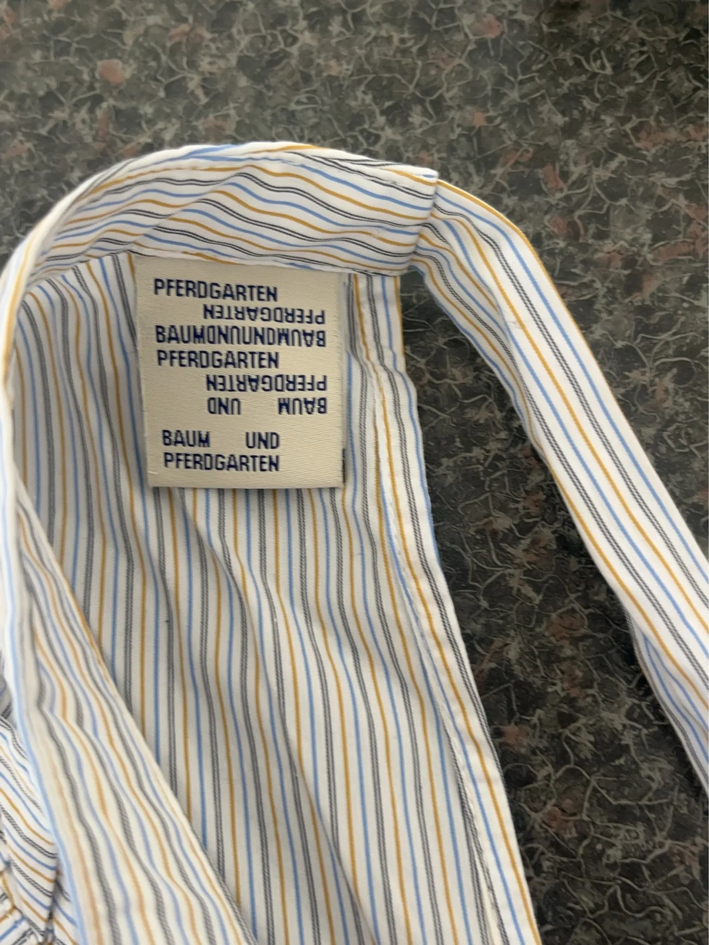 Baum und Pferdgarten Blouse
