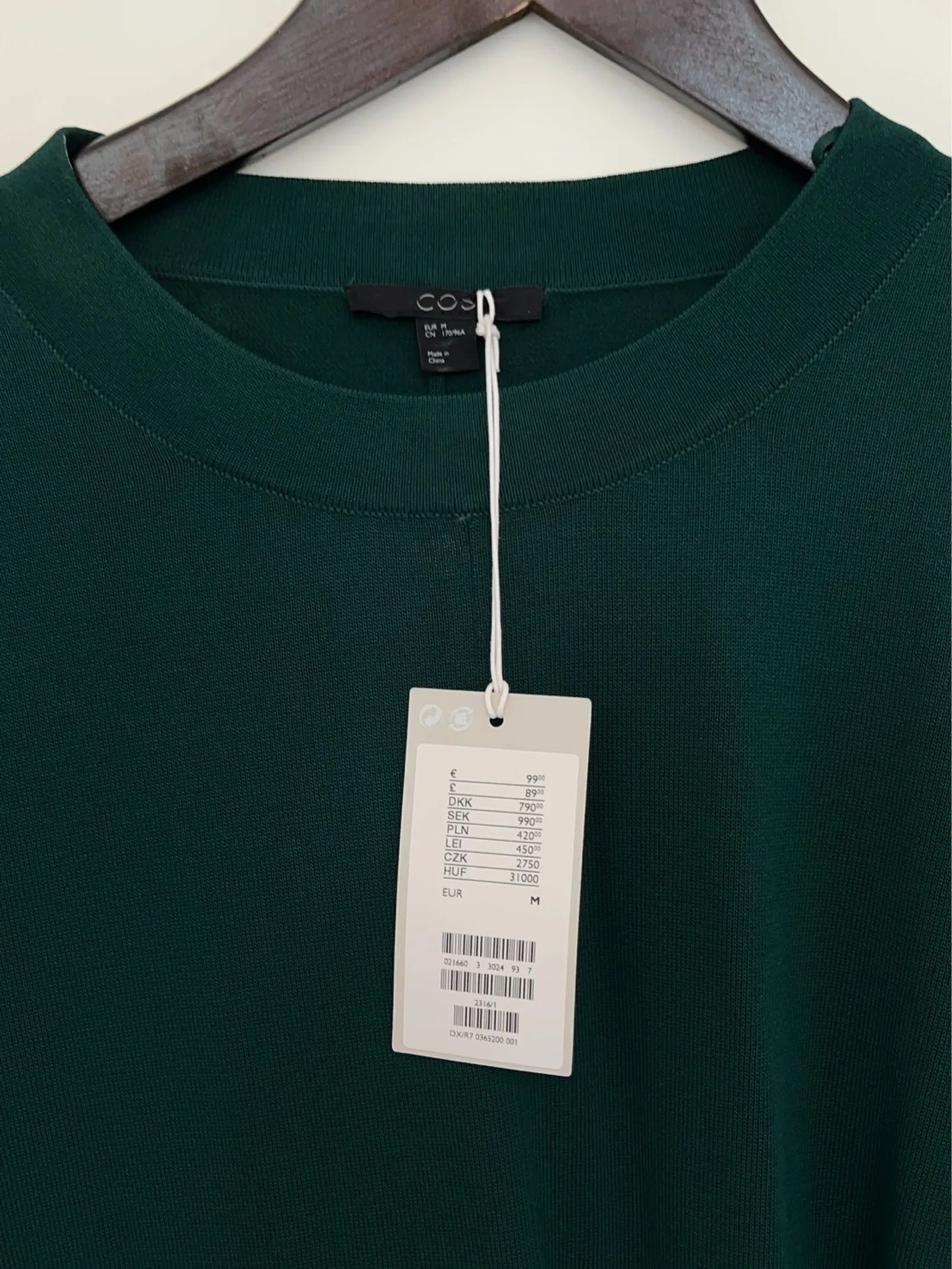 Cos-klänning NWT