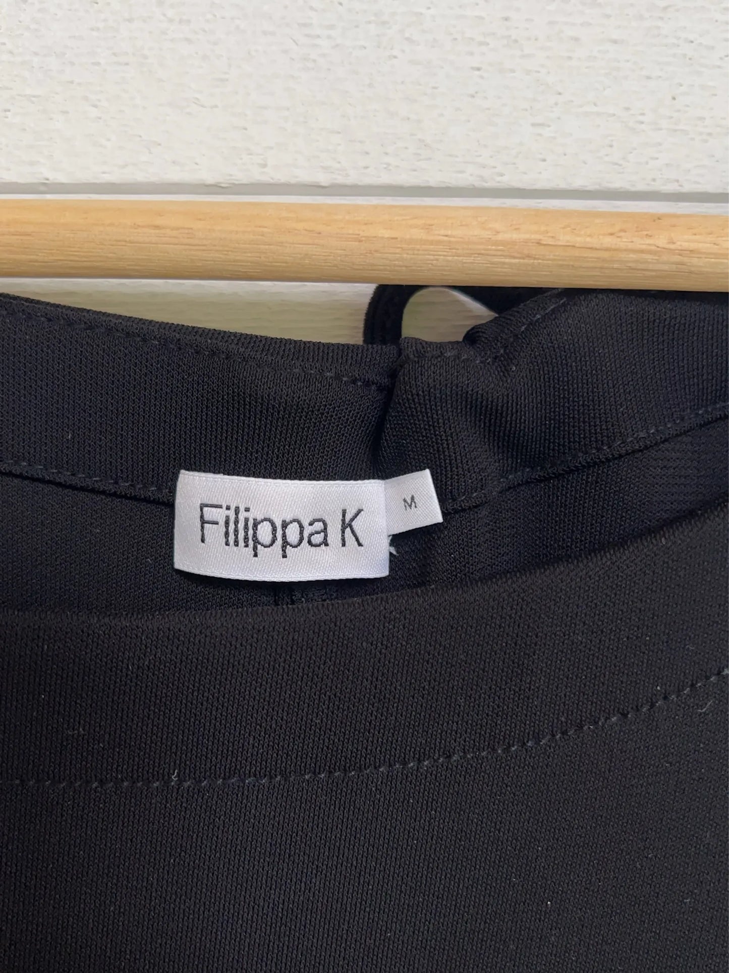 Filippa K-klänning