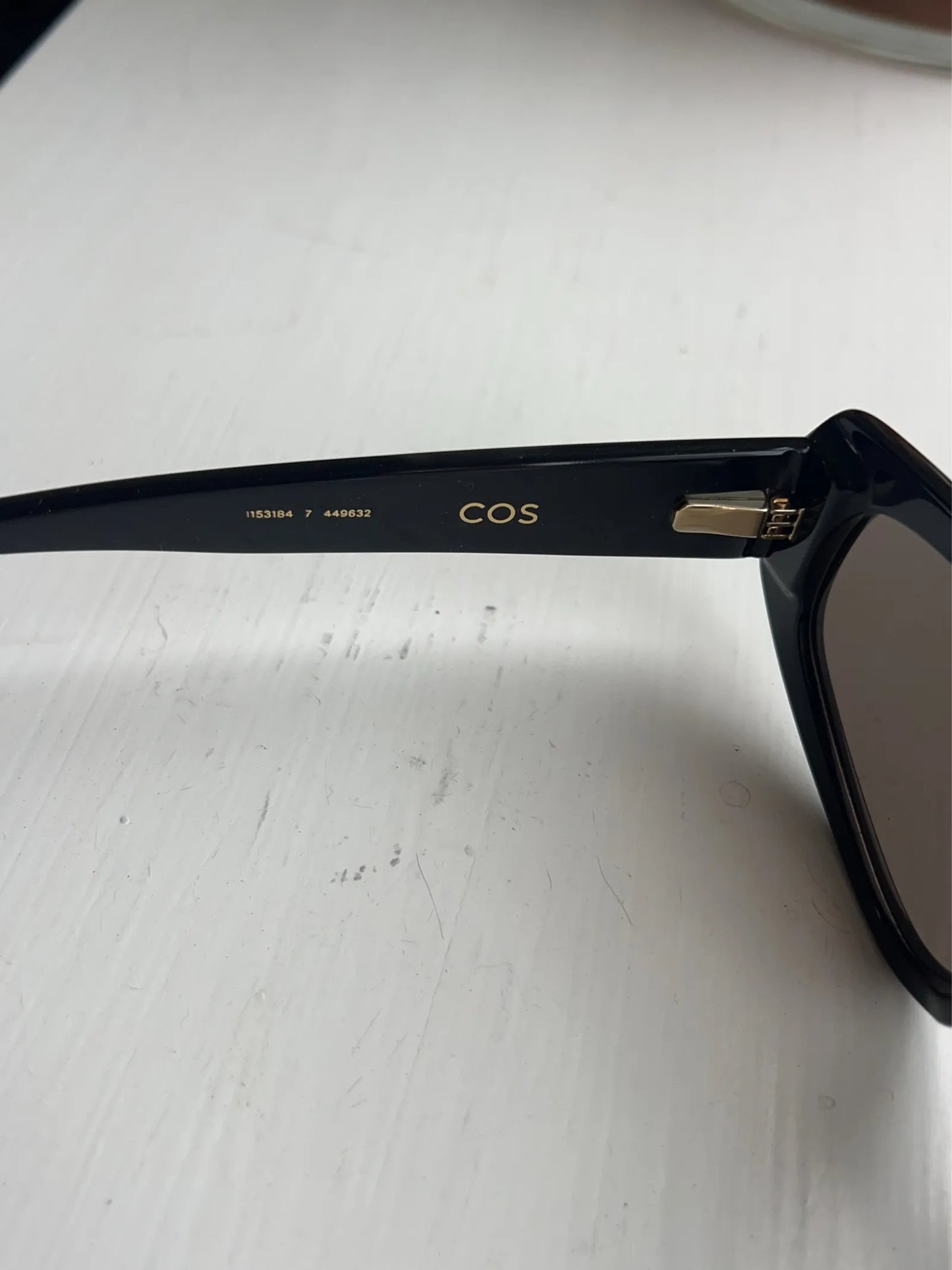 Cos-solglasögon