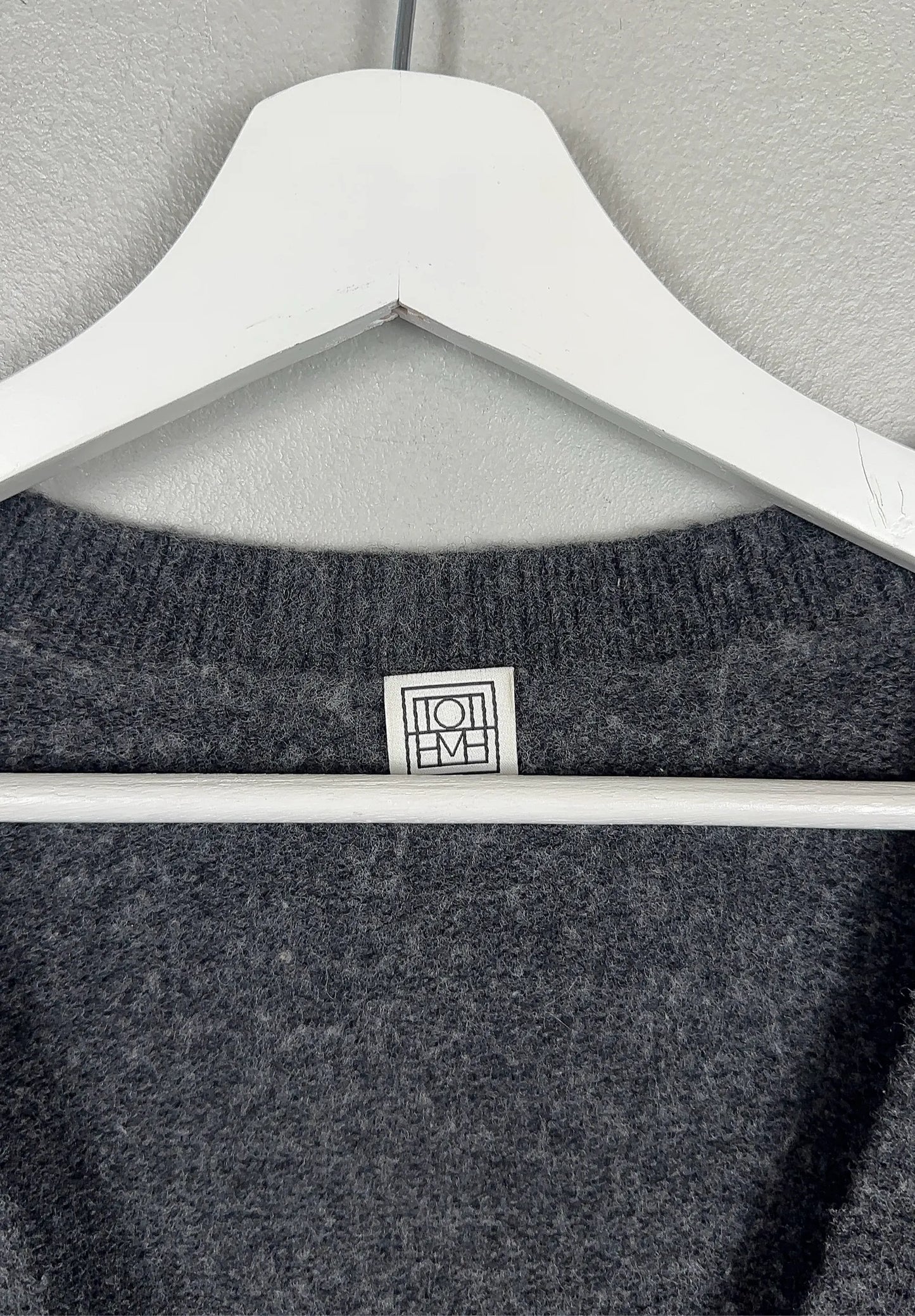 Toteme Jisr Cardigan