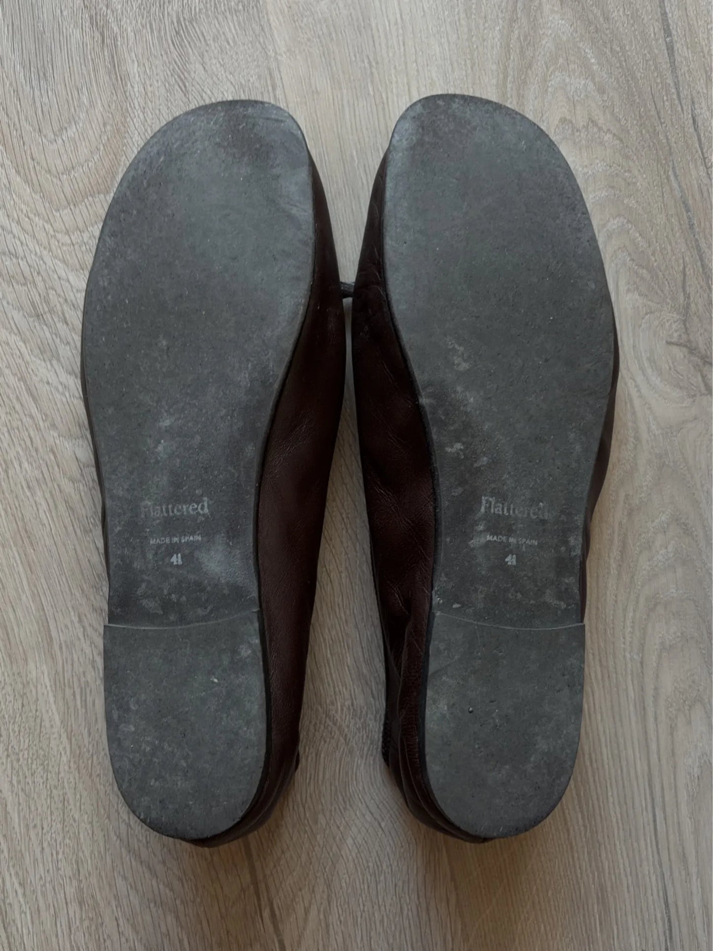 Flattered Blaise Leather Chocolate-skinnballerinaskor