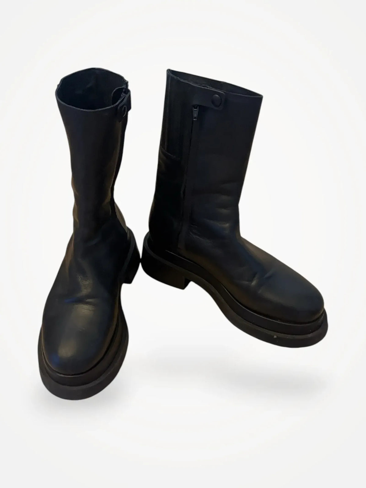 Cos Boots