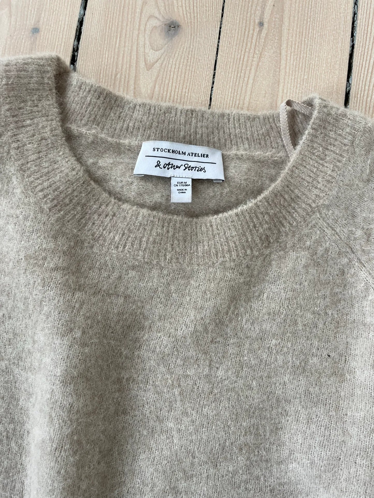 & Other Stories Top