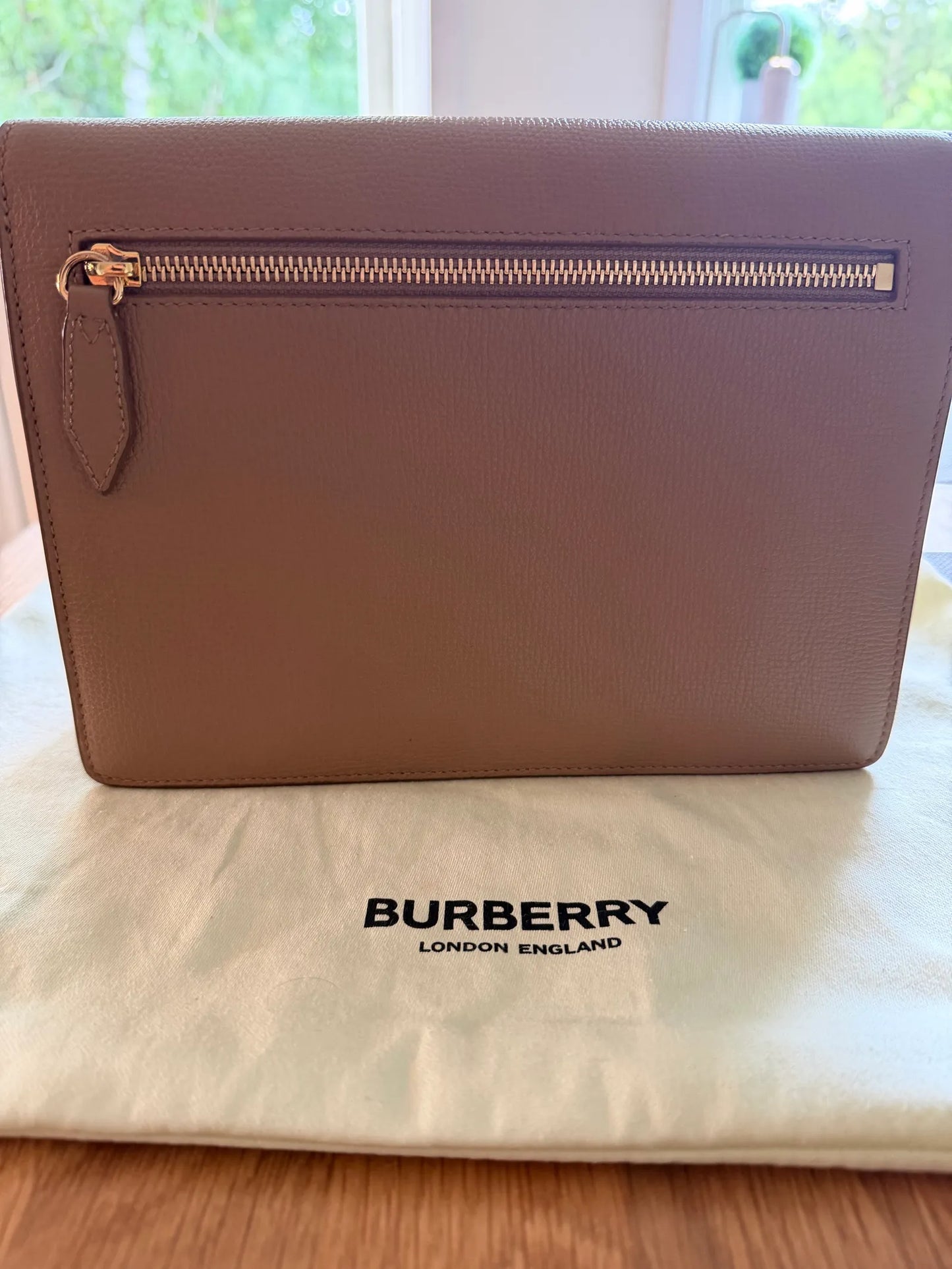 Burberry Macken Leather And House Check Canvas Baby Shoulder Shoulder bag