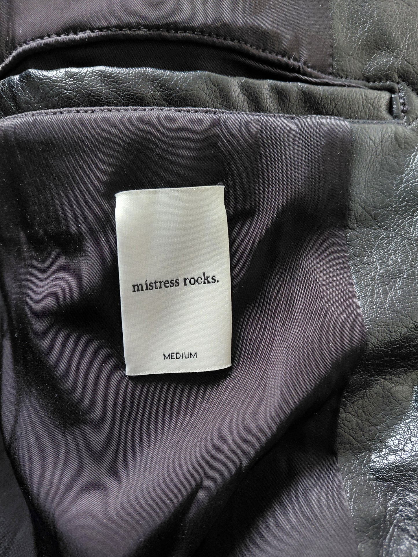 Mistress Rocks-kappa NWOT