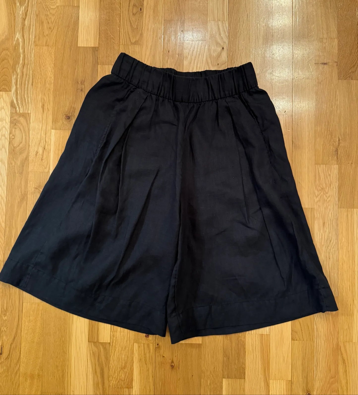Kay/day-linneshorts NWT