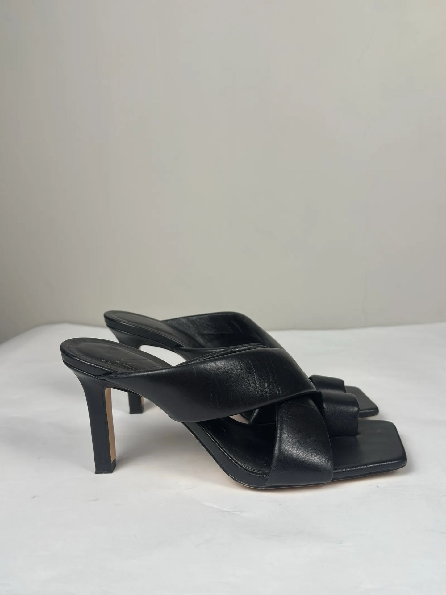 Zara-skinnklackar