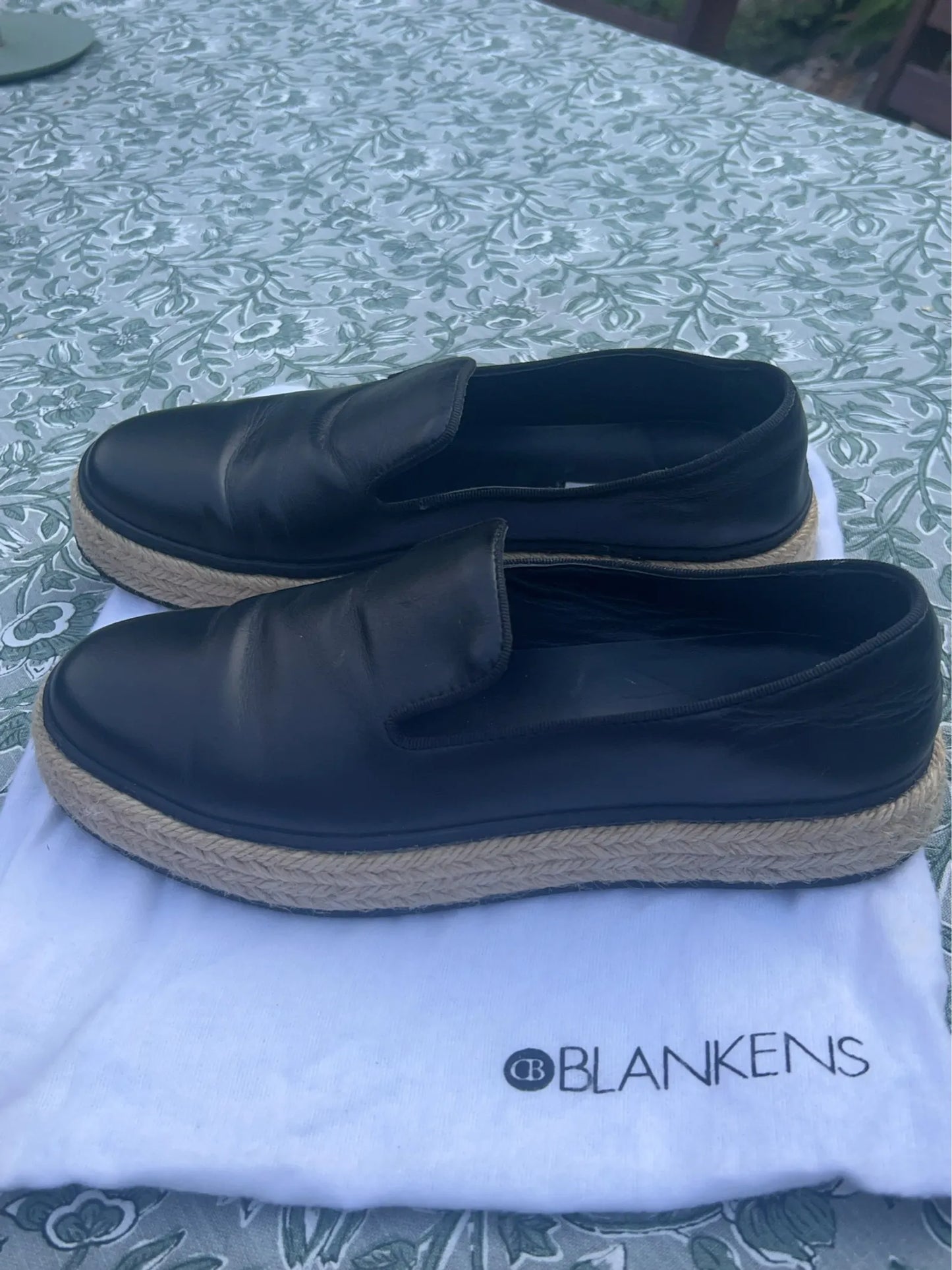 Blankens The Capri Black-skinnskor