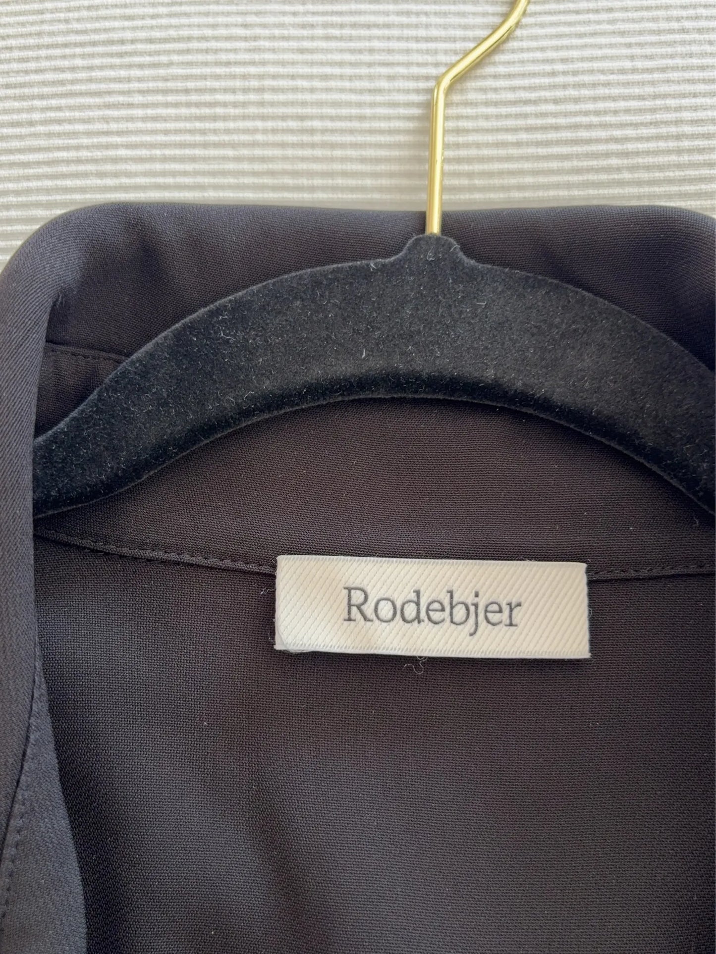 Rodebjer-skjorta