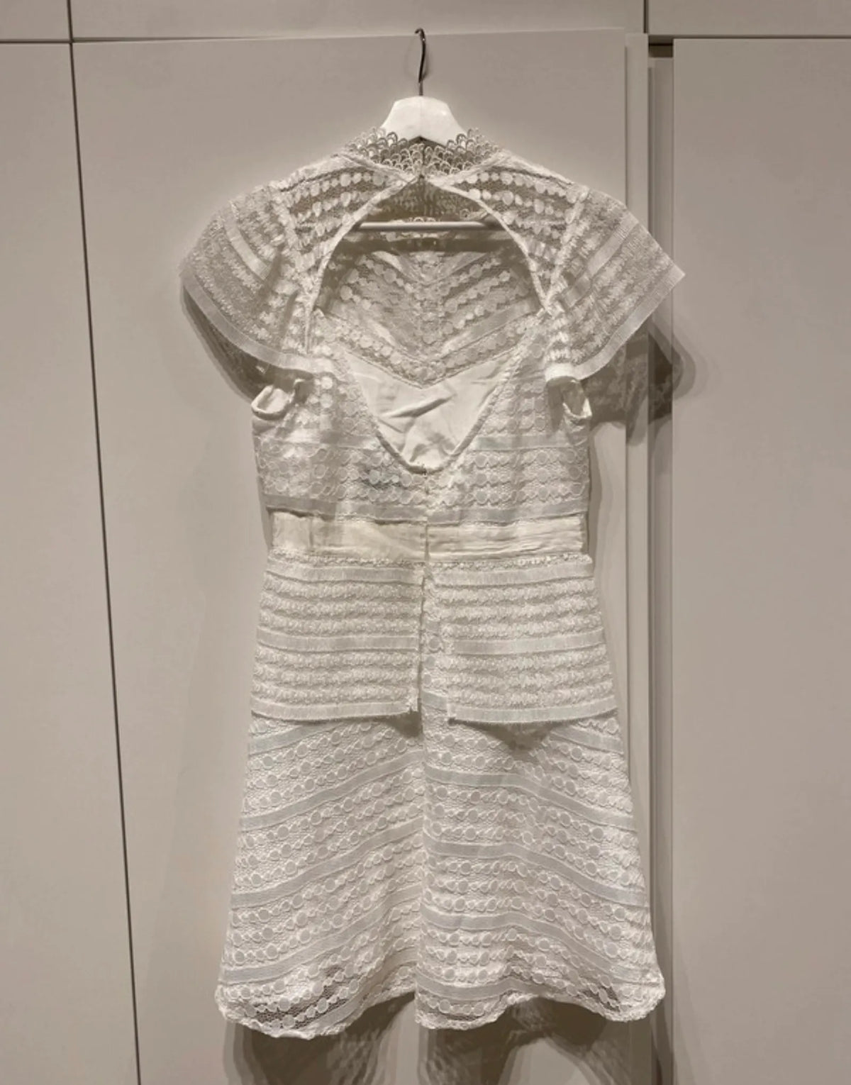 By Malina Grace-klänning NWOT