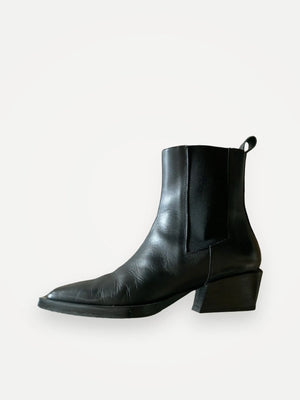Dagmar Square Toe Chelsea-skinnboots