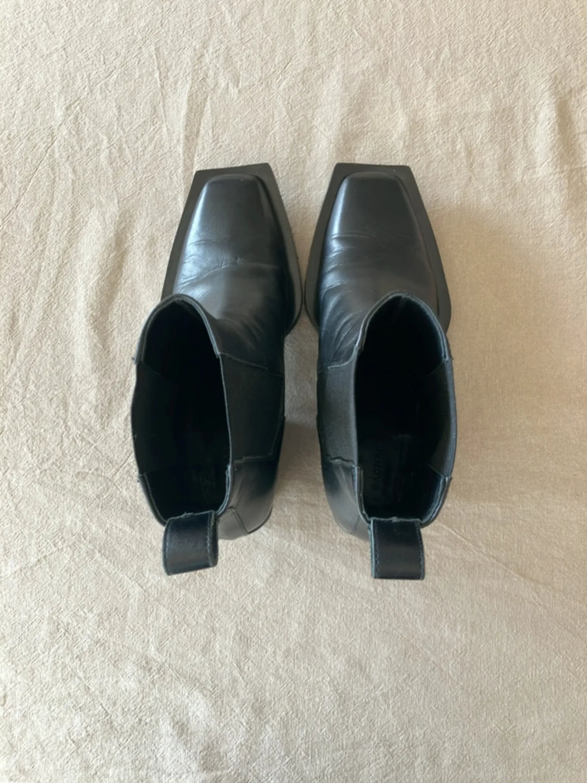 Dagmar Square Toe Chelsea-skinnboots