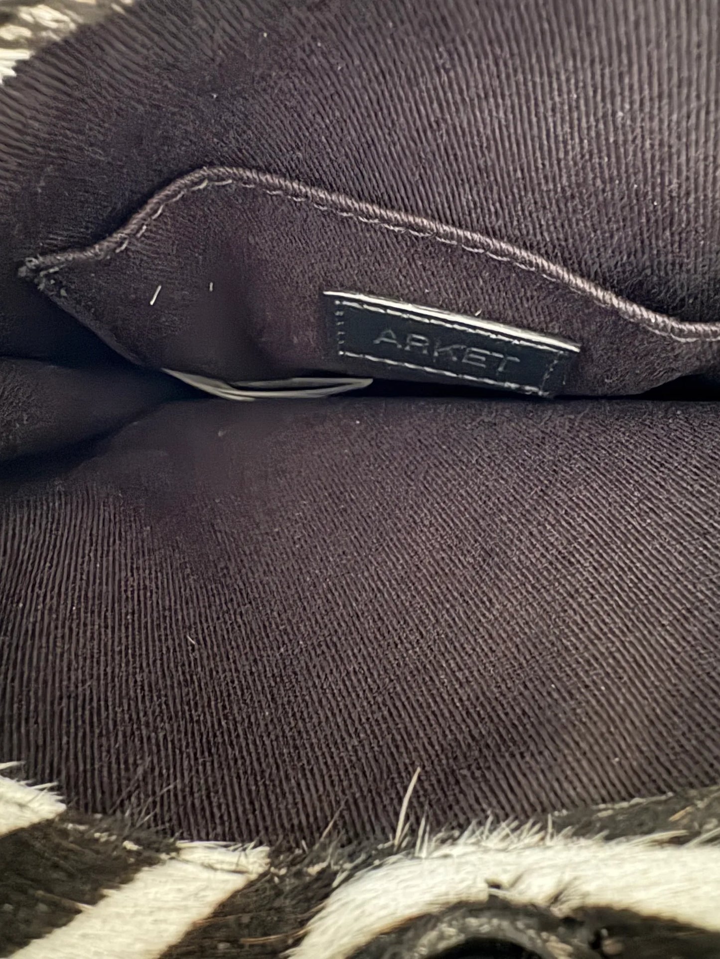 Arket Shoulder bag