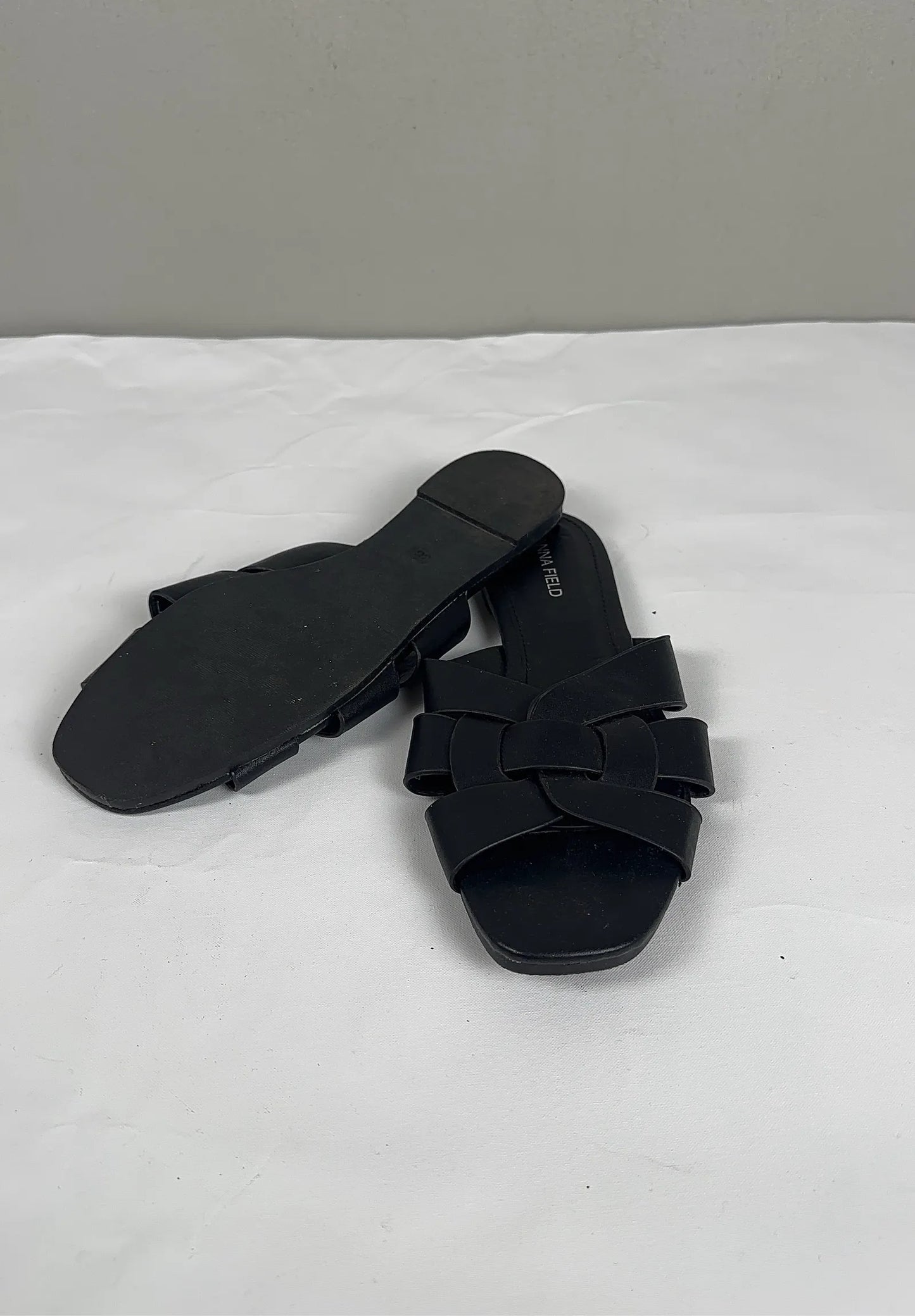 Anna Field-skinnsandaler