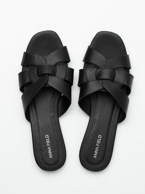 Anna Field-skinnsandaler