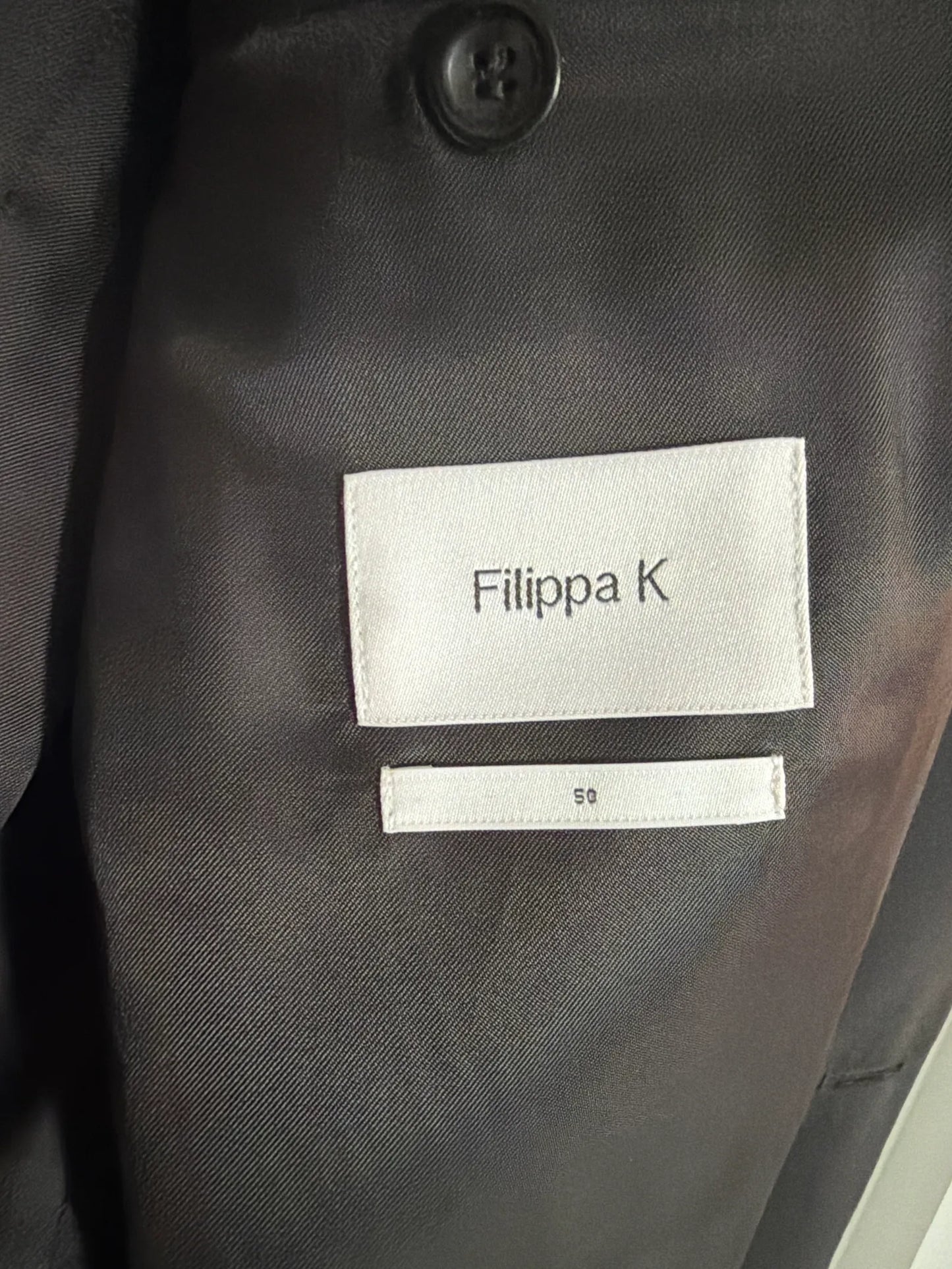 Filippa K-ullkostym