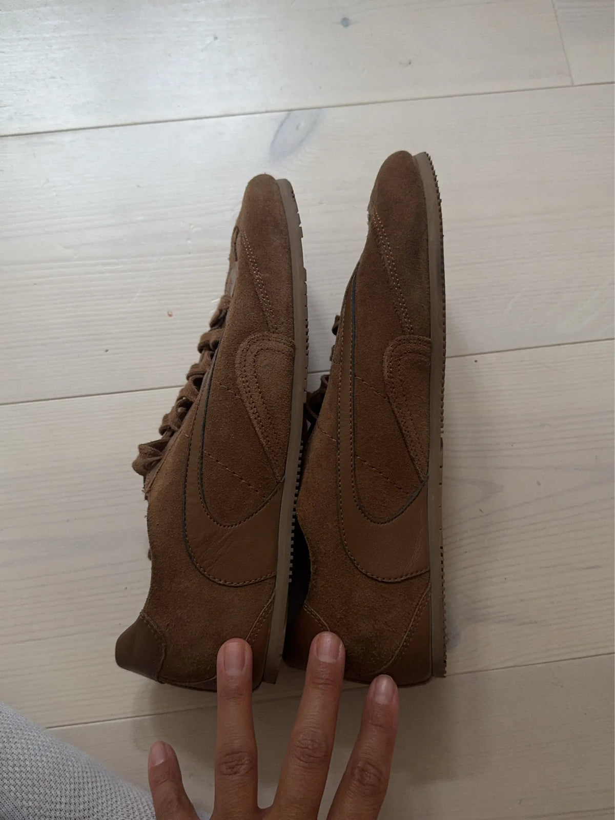 Cos Sneakers