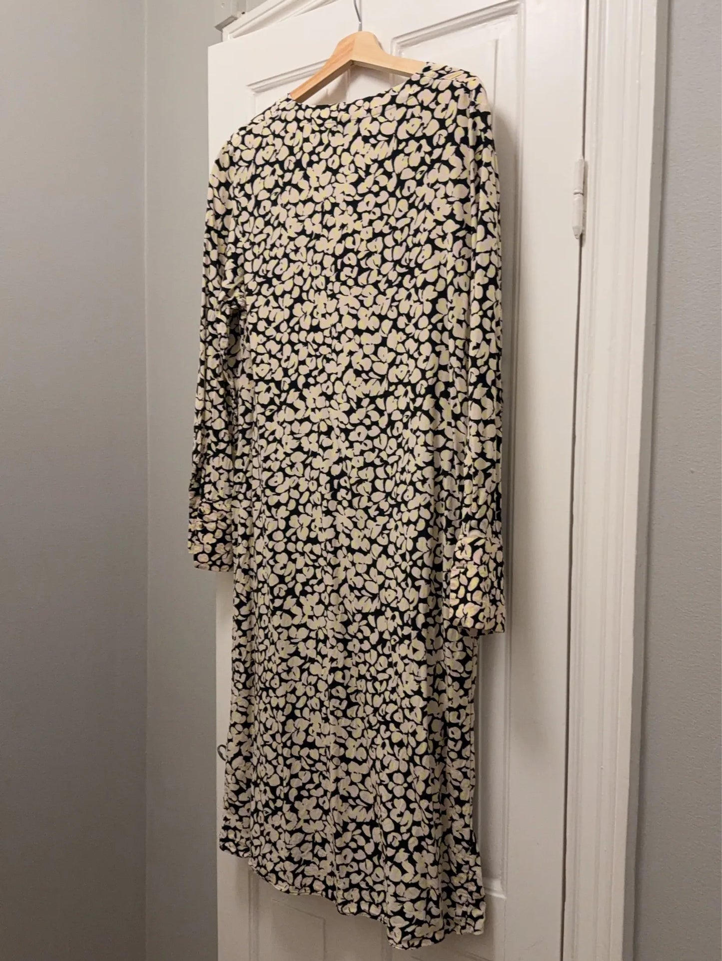 & Other Stories Dress