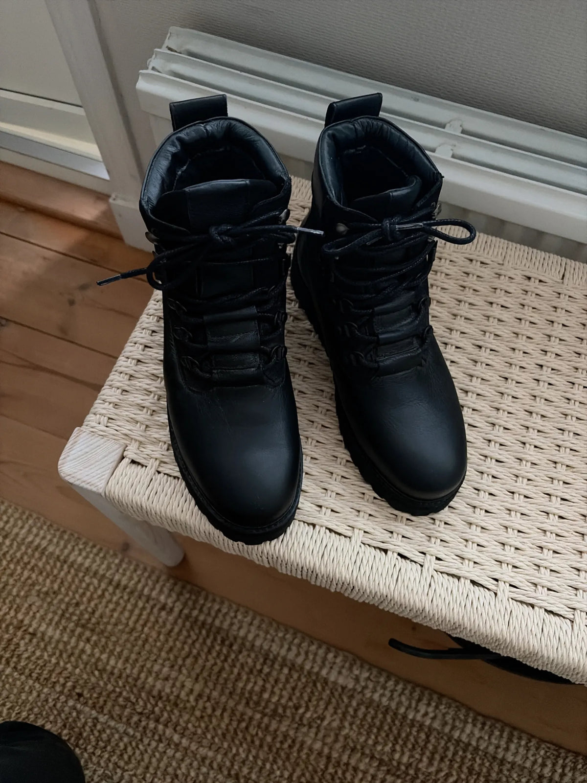 Filippa K Soft Sport Cashmere Boots
