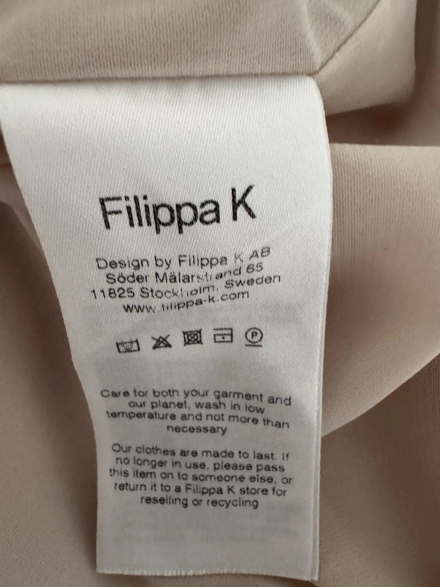 Filippa K-klänning