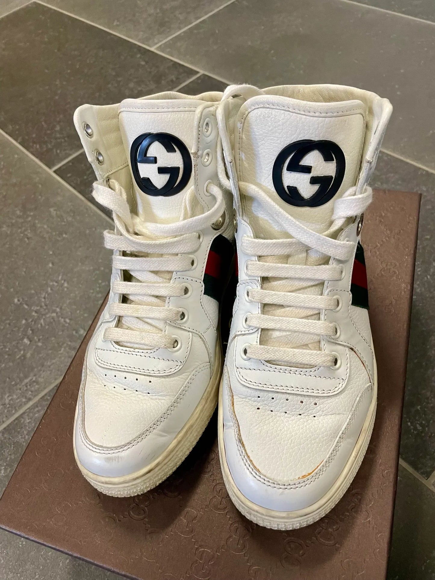 Gucci-skinnsneakers