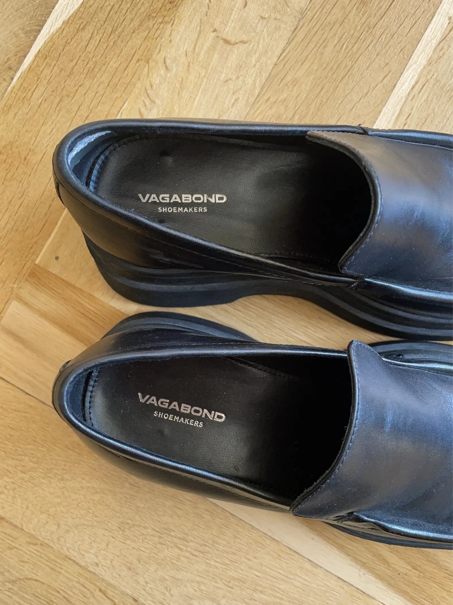 Vagabond Carla Platform Loafers