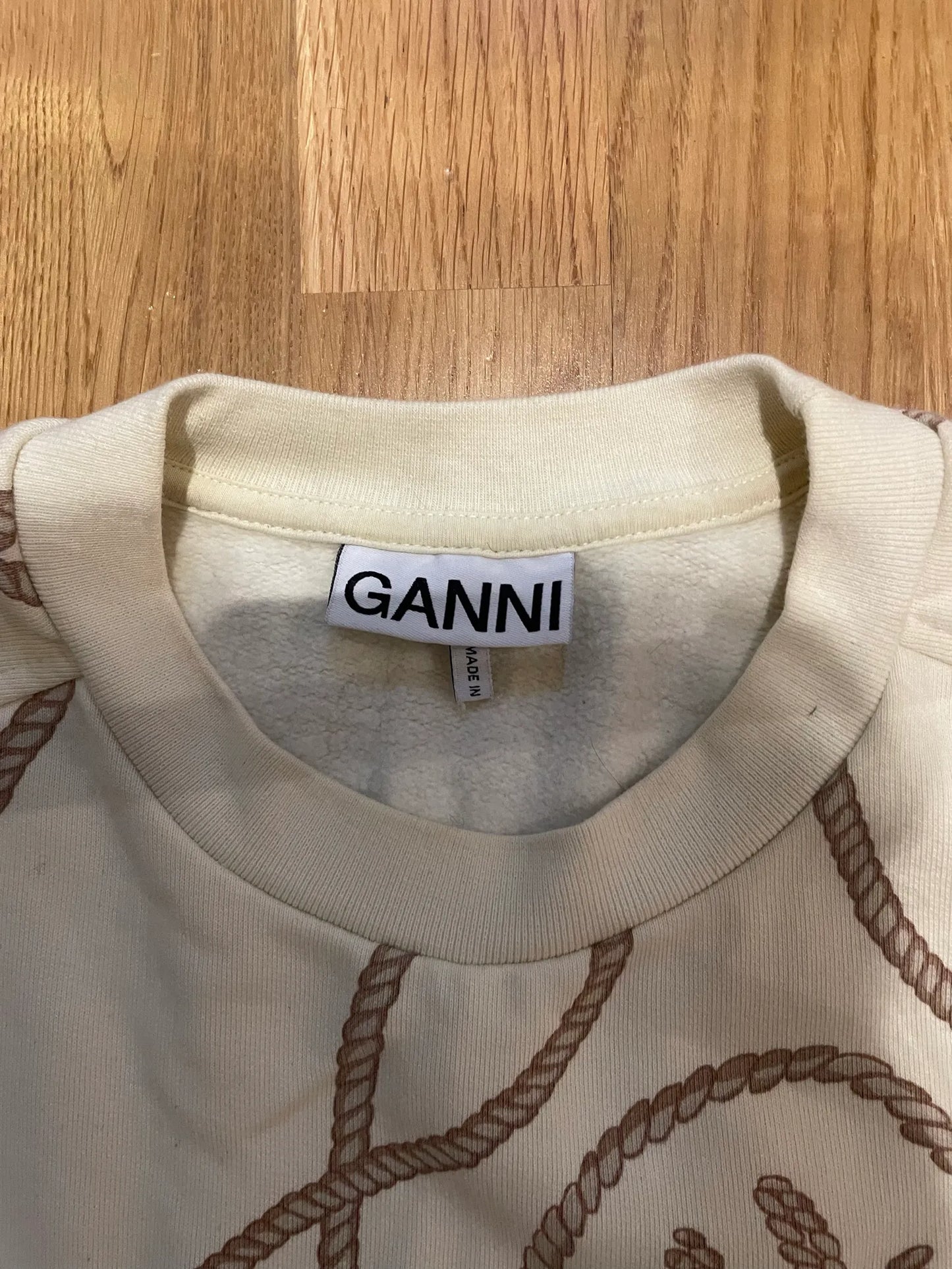 Ganni-set