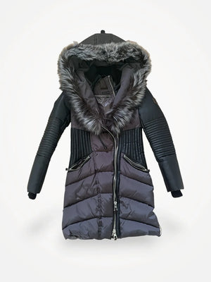 Nicole Benisti-skinndunjacka NWOT