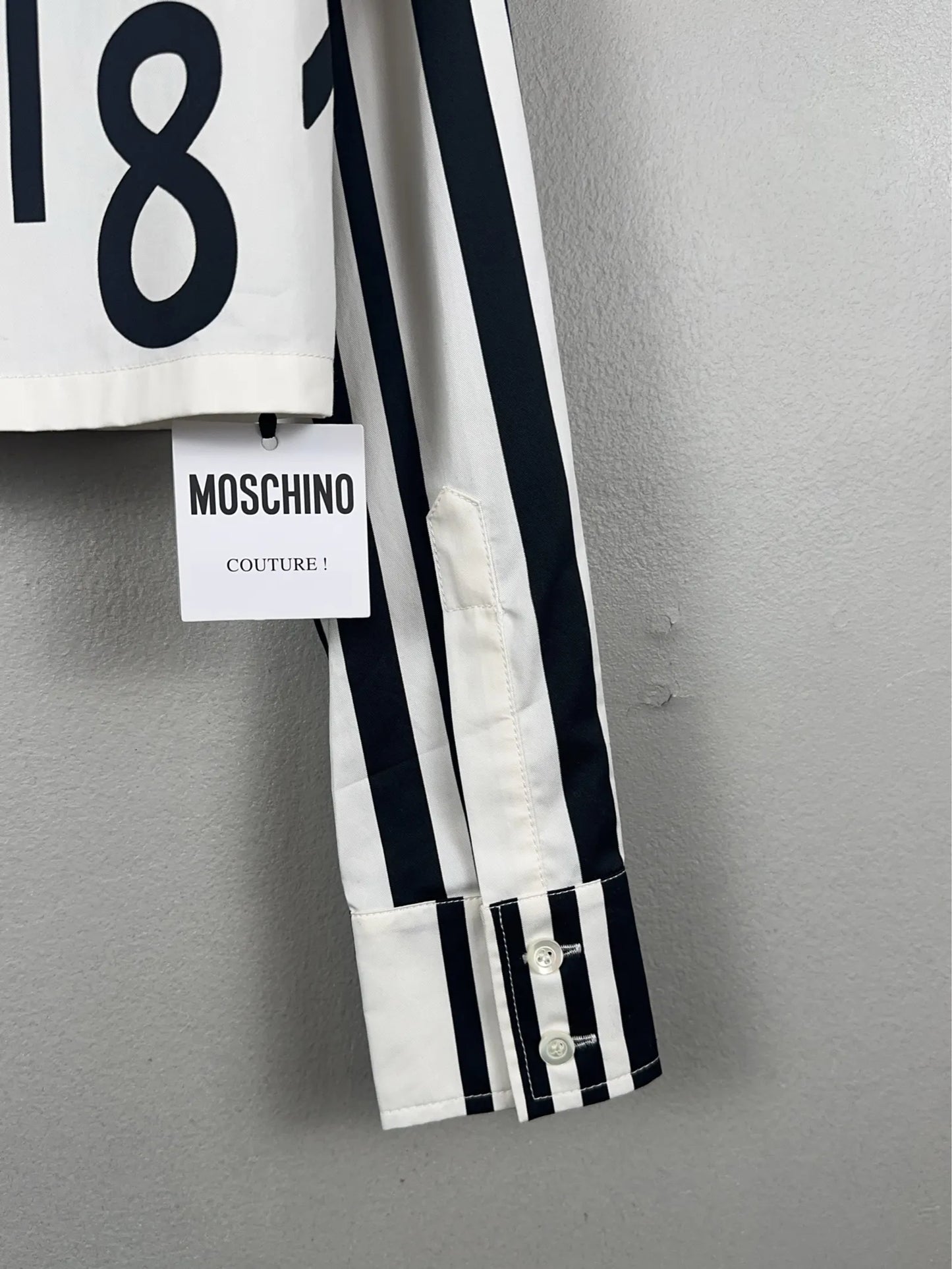 Moschino-skjorta NWT