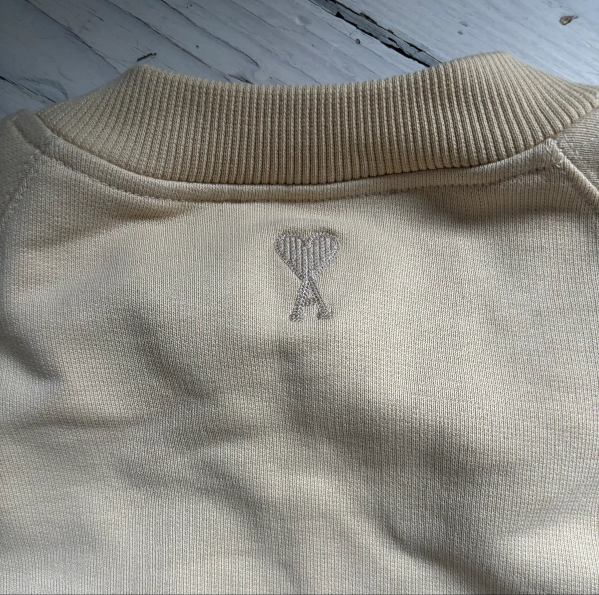 Ami-sweatshirt NWOT