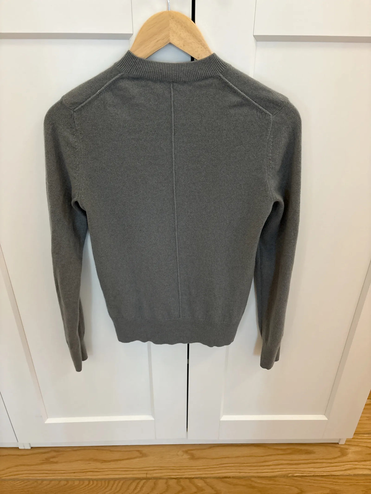 H&M Premium Sweater