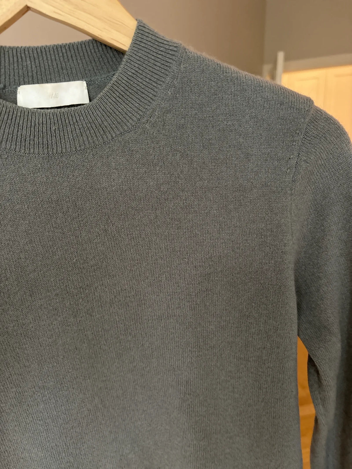 H&M Premium Sweater