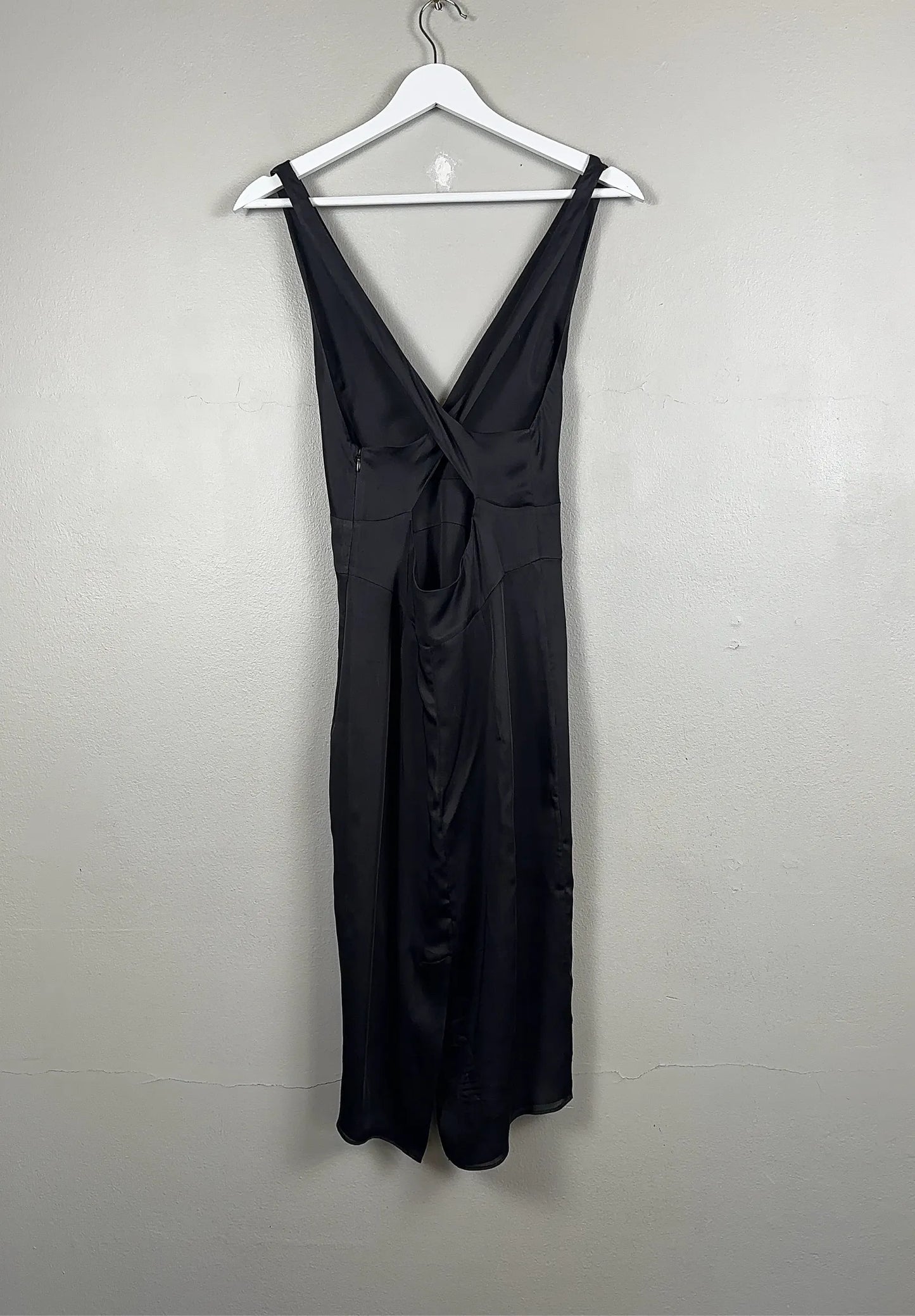Deitas Dress