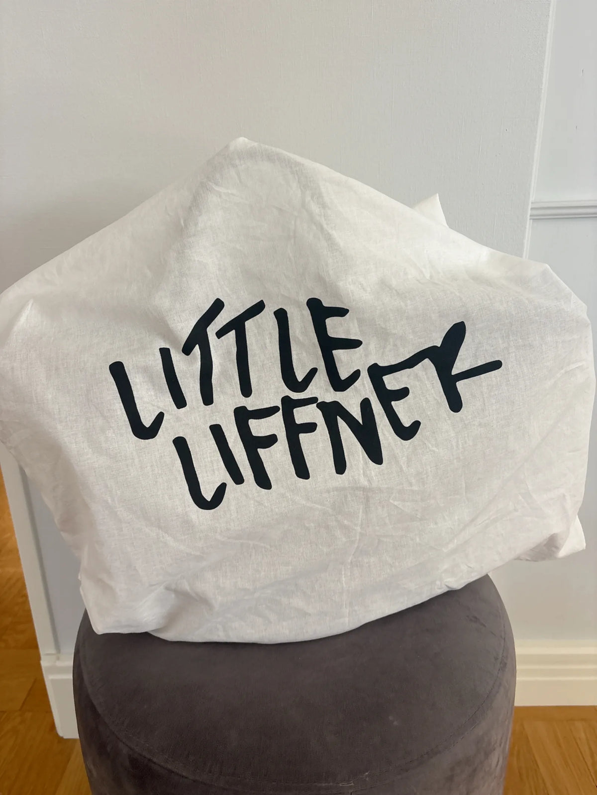 Little Liffner Tulip-skinnhandväska