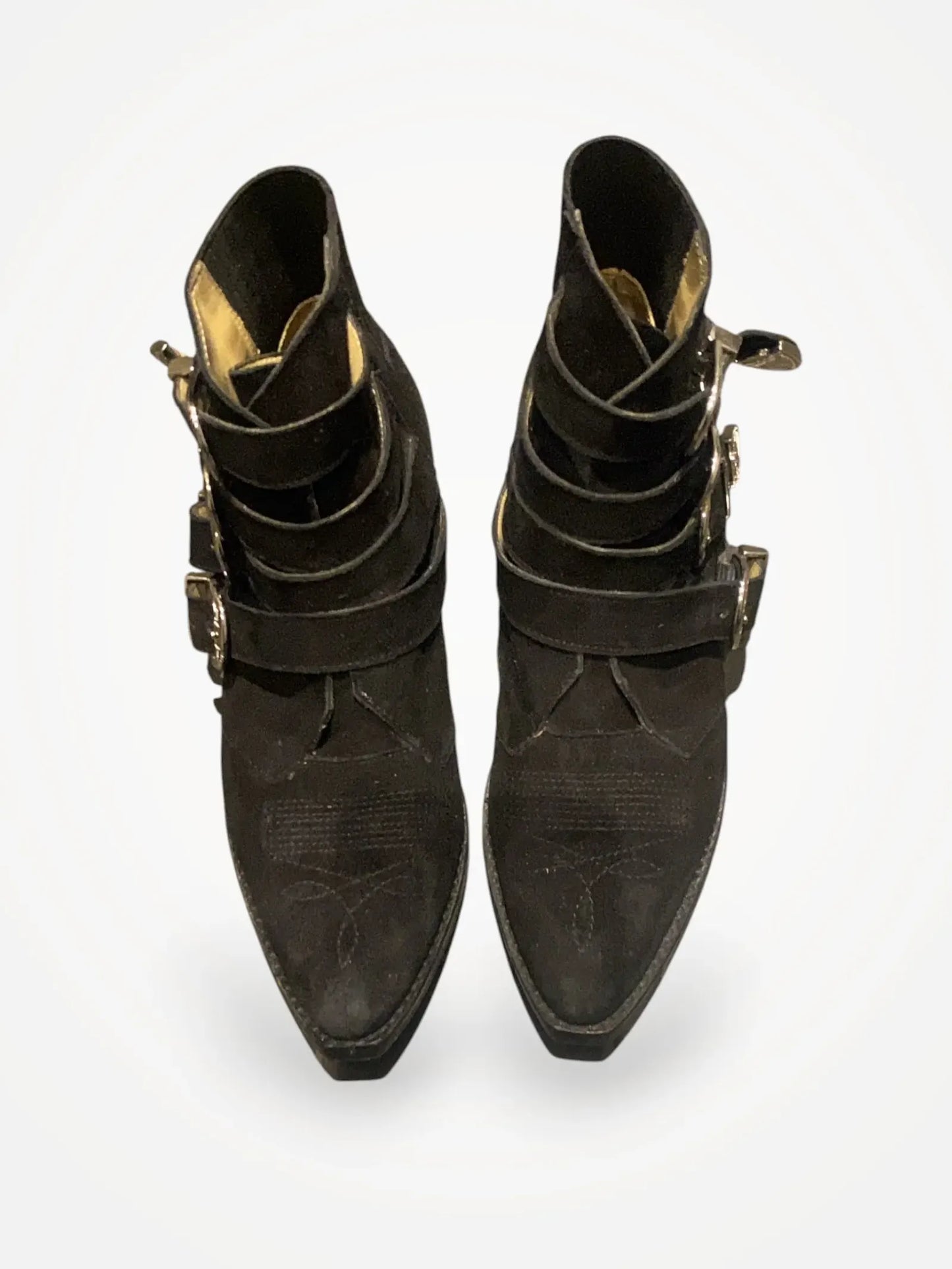 Toga Pulla-boots