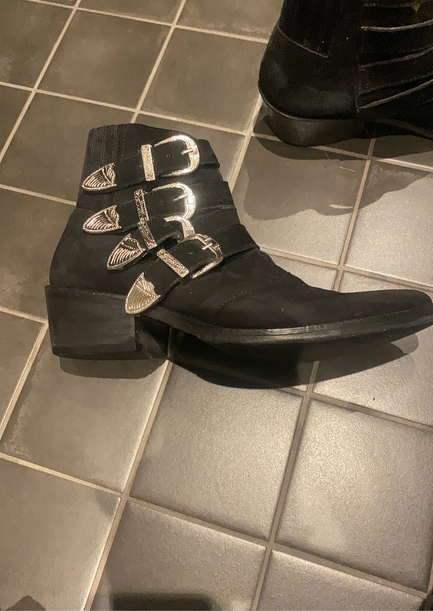 Toga Pulla-boots